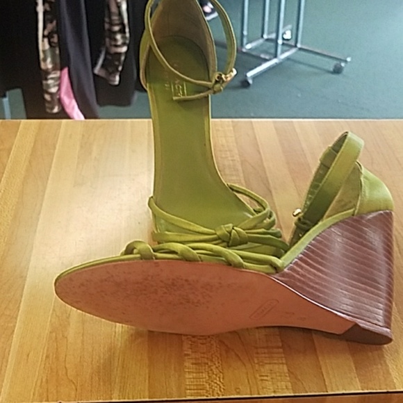 Coach  Green wedges - Picture 3 of 3